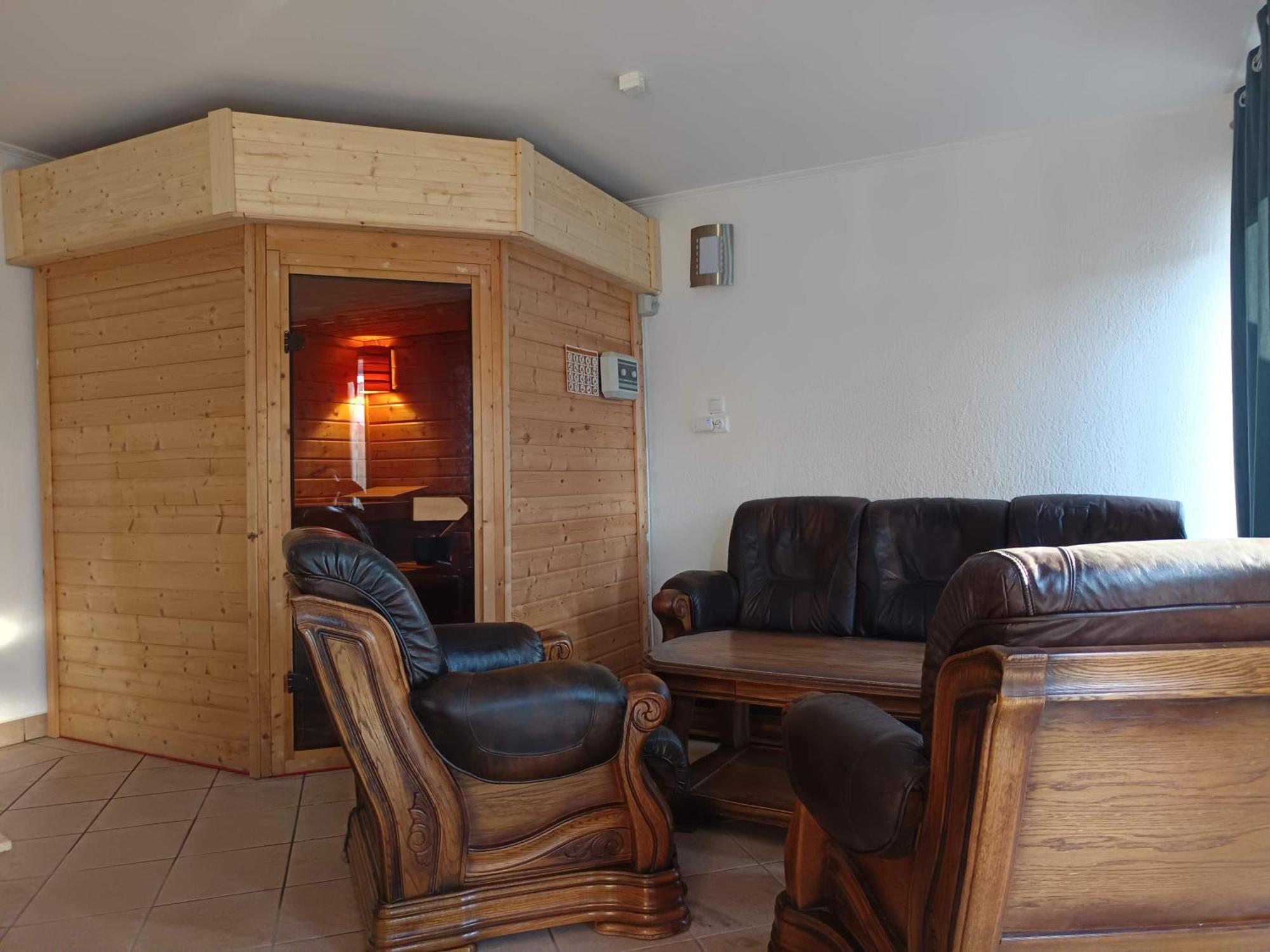 Hajdúszoboszló Nikolux Apartman מראה חיצוני תמונה