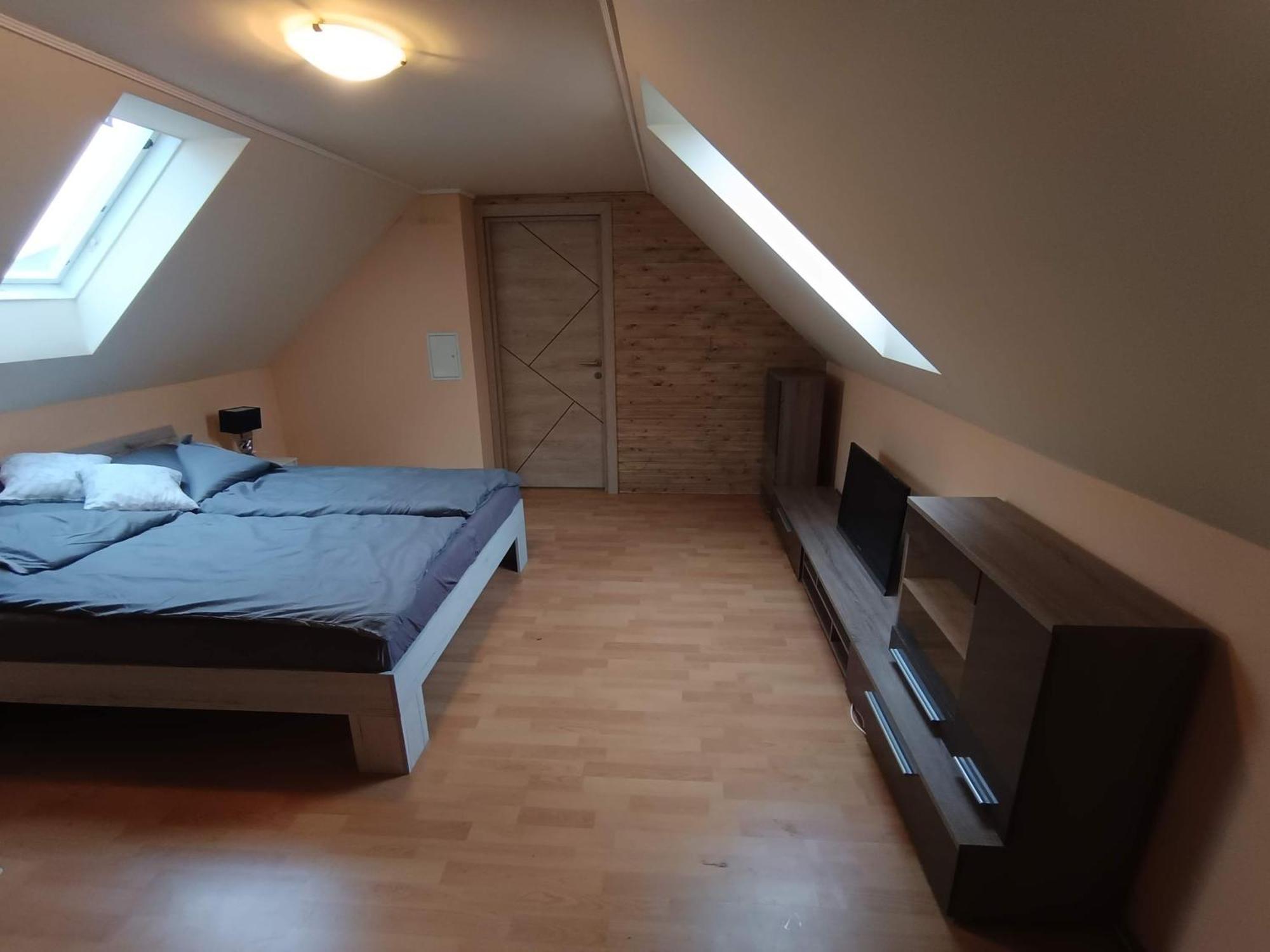 Hajdúszoboszló Nikolux Apartman מראה חיצוני תמונה