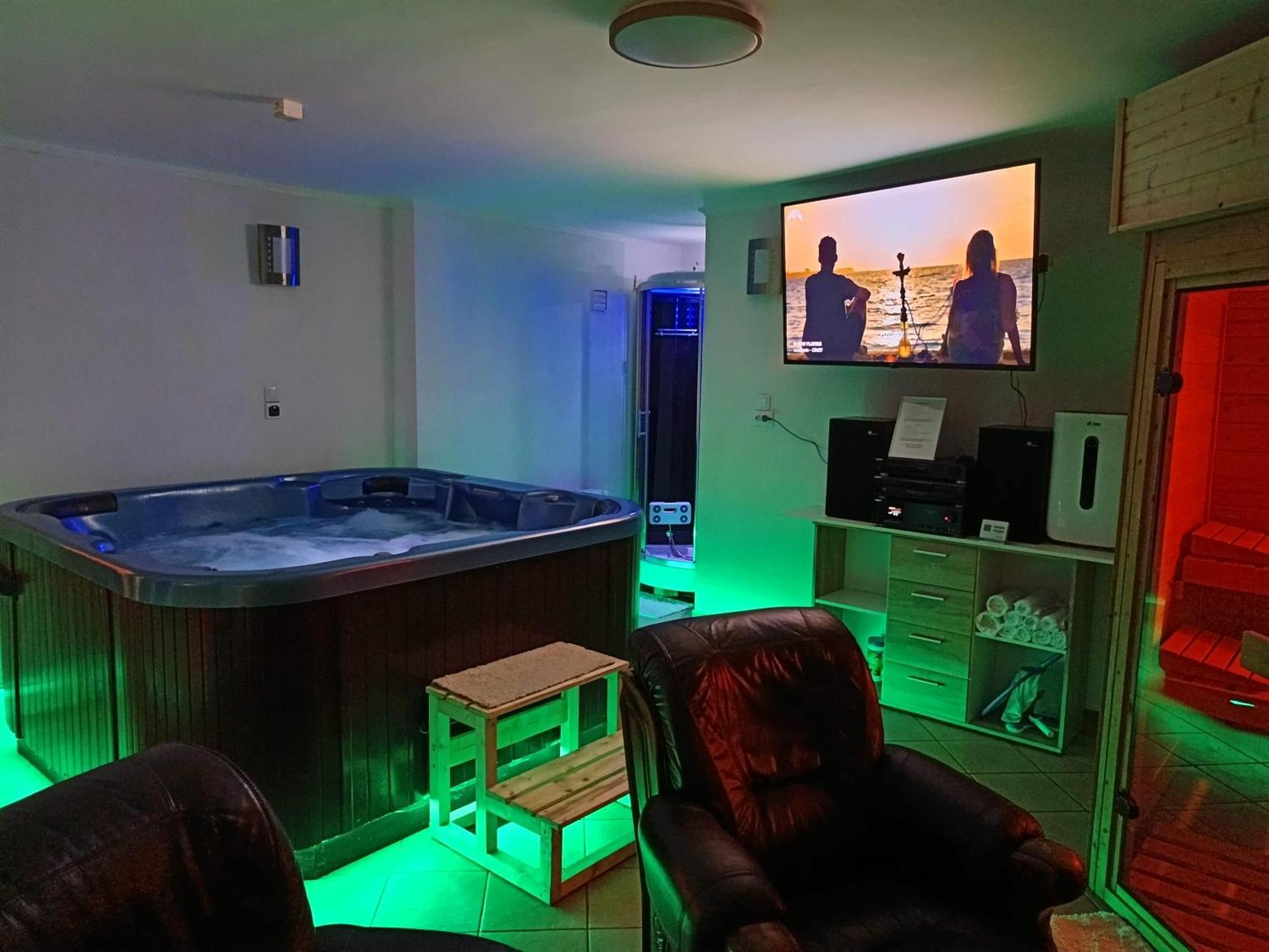 Hajdúszoboszló Nikolux Apartman מראה חיצוני תמונה